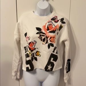 Crop sweater for women